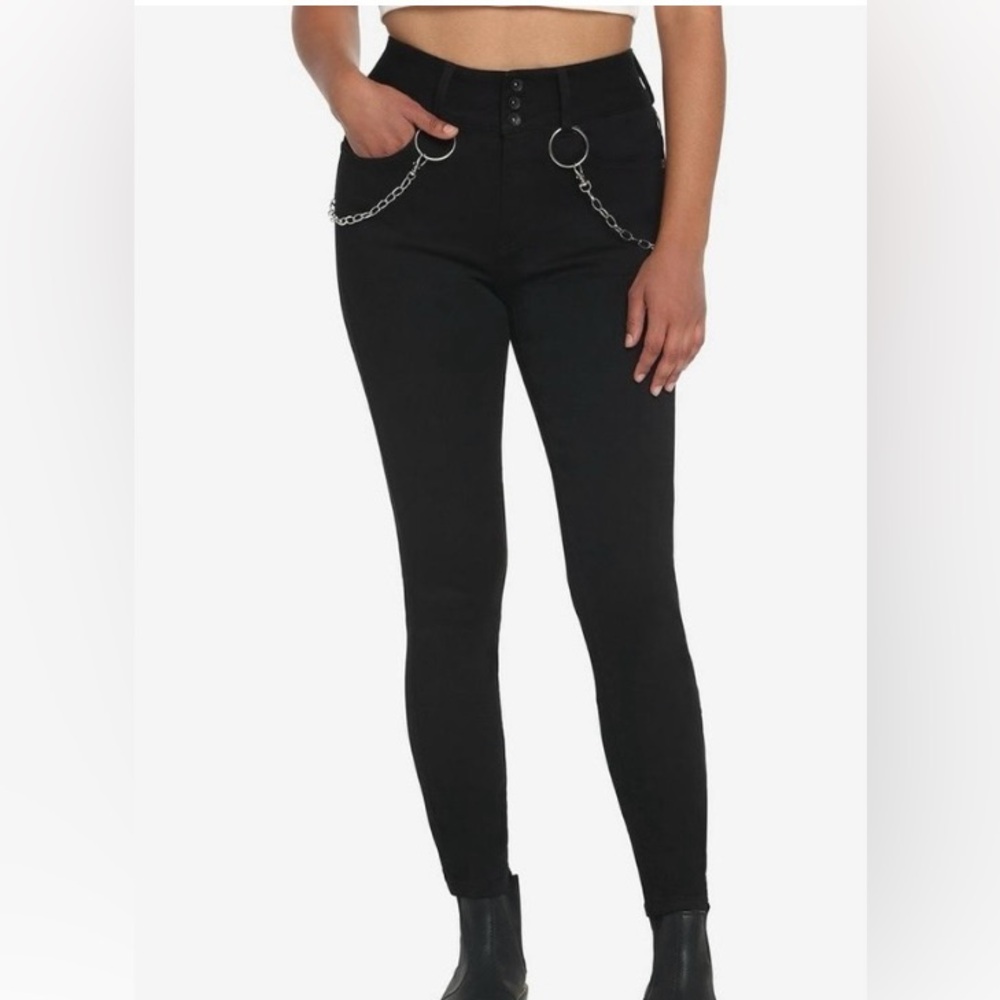 Hot Topic Black Skinny Jeans